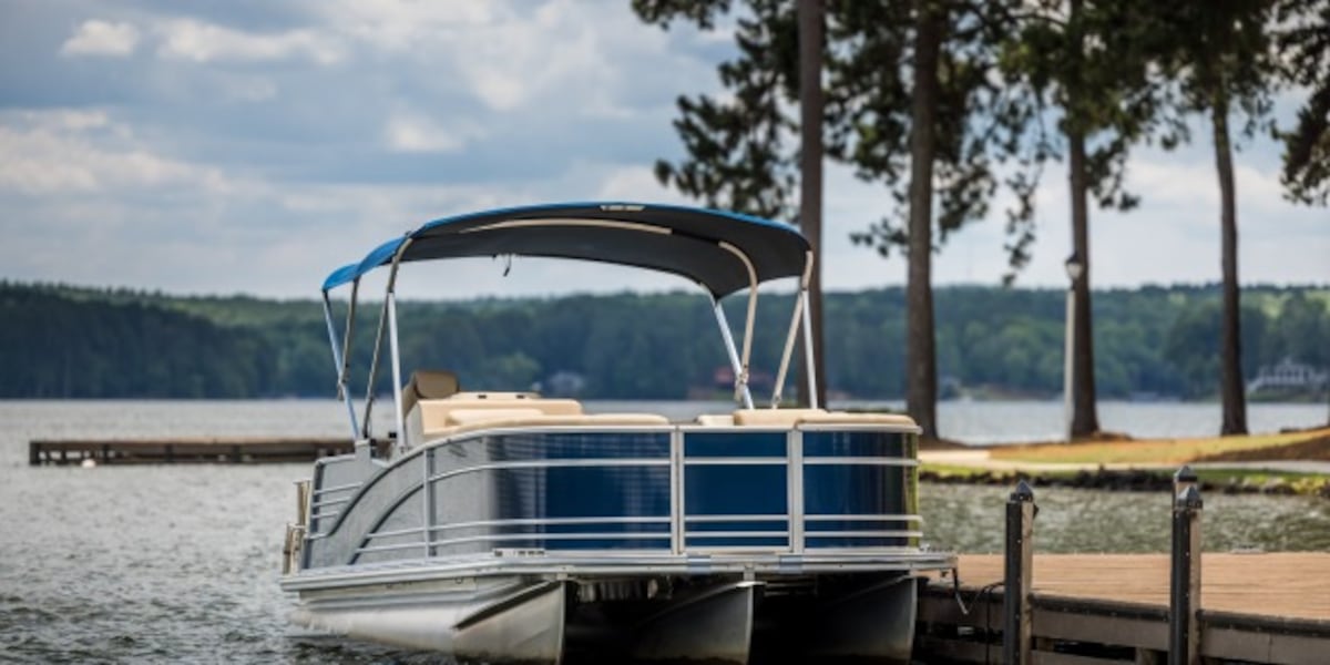 Boat safely with America’s Boating Club’s Boating safety Classes