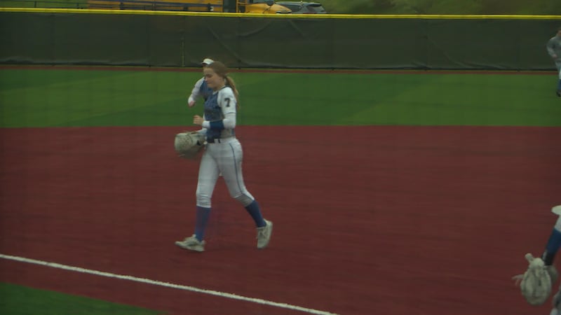 Oneonta defeats Johnson City 7-4 in softball